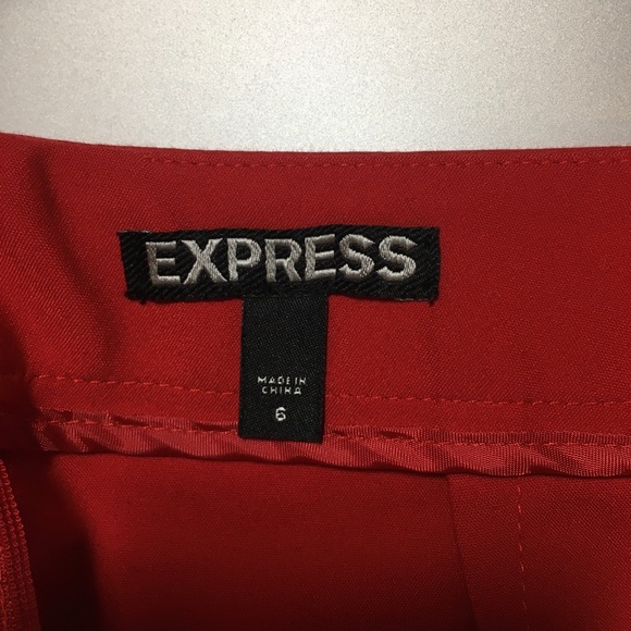 OFFERS ACCEPTED Express skirt skort red - Picture 4 of 6